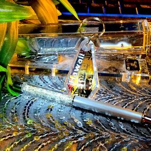 Hawaii Keychain, NWT